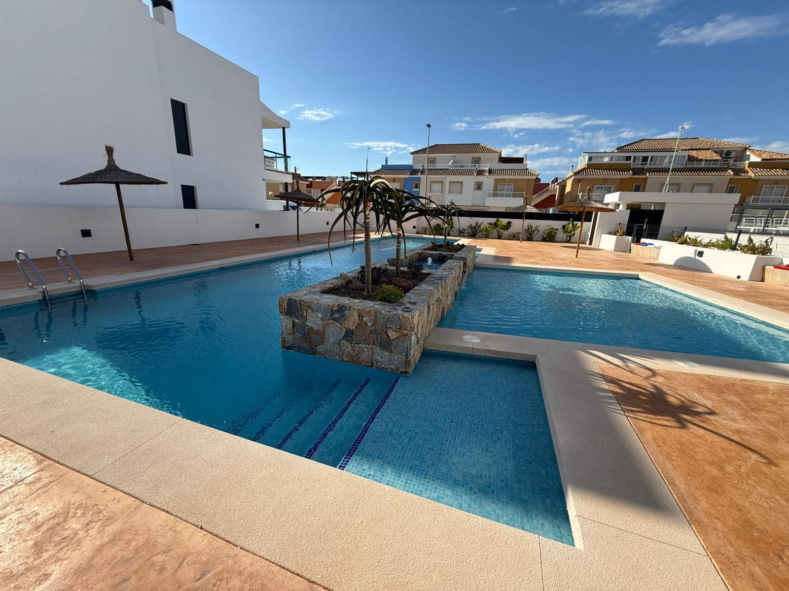 2 sovrum Lägenhet till salu i Torre de la Horadada med garage - 329 900 € (Ref: 9547598)