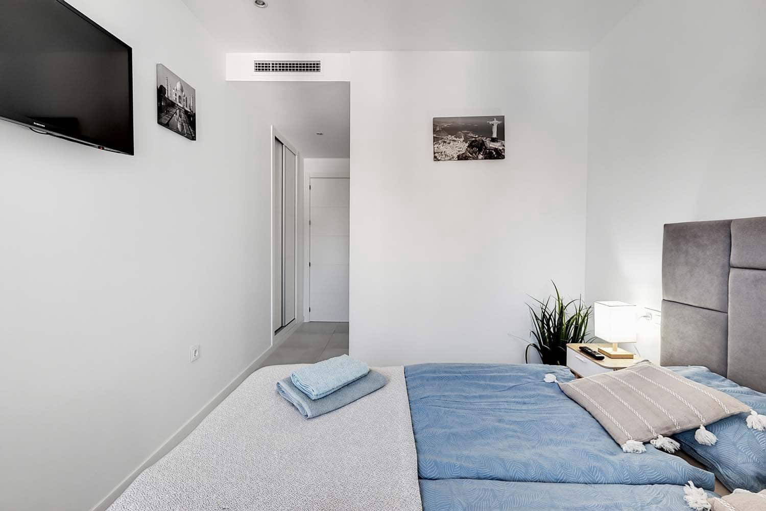 2 Zimmer Apartment zu verkaufen in Torre de la Horadada mit Garage - 319.900 € (Ref: 9547598)