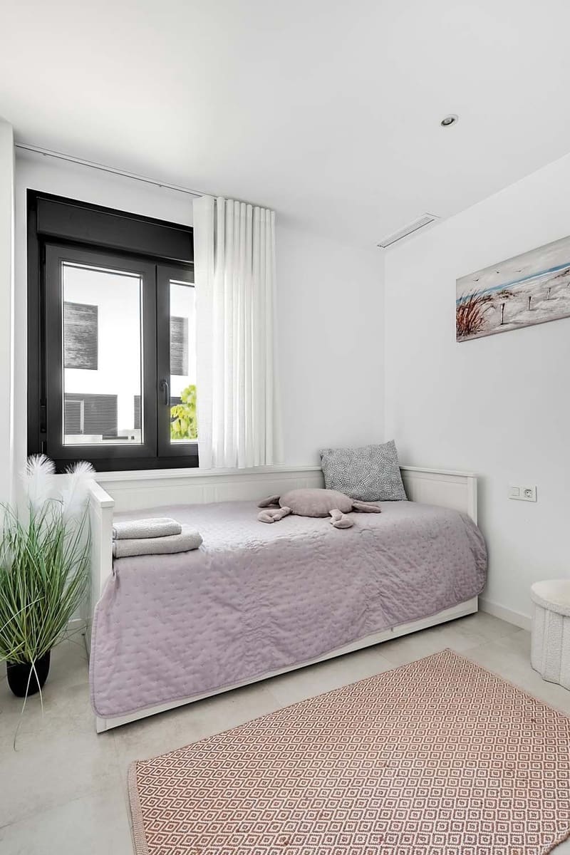 2 Zimmer Apartment zu verkaufen in Torre de la Horadada mit Garage - 319.900 € (Ref: 9547598)