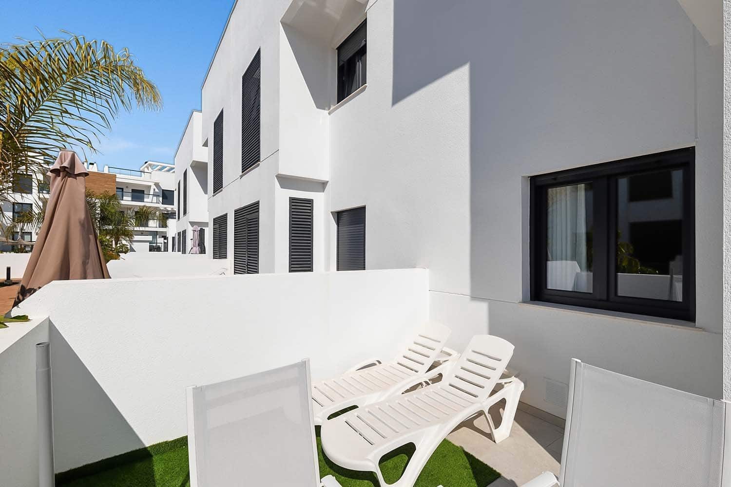 2 Zimmer Apartment zu verkaufen in Torre de la Horadada mit Garage - 319.900 € (Ref: 9547598)