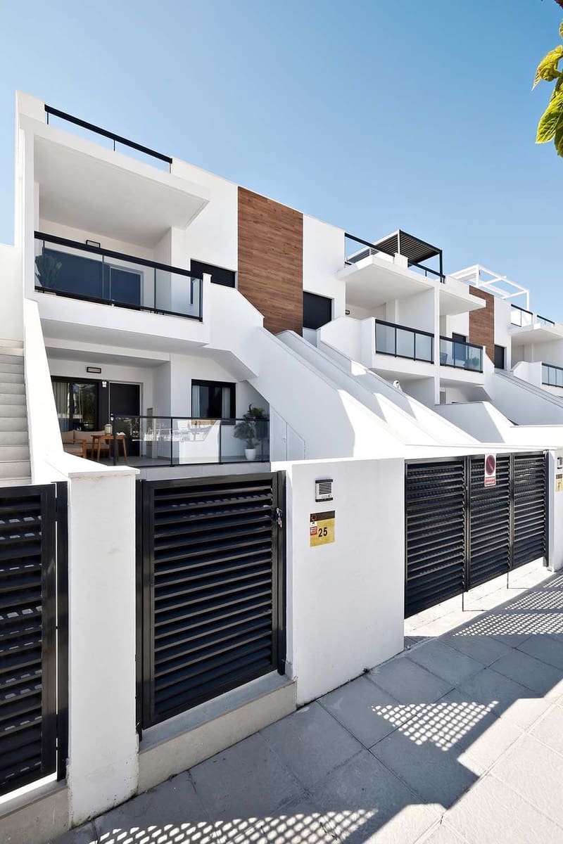 2 Zimmer Apartment zu verkaufen in Torre de la Horadada mit Garage - 319.900 € (Ref: 9547598)