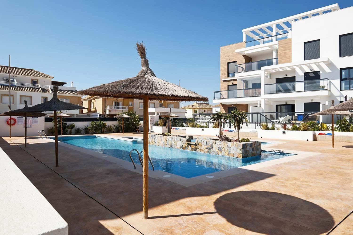 2 Zimmer Apartment zu verkaufen in Torre de la Horadada mit Garage - 319.900 € (Ref: 9547598)