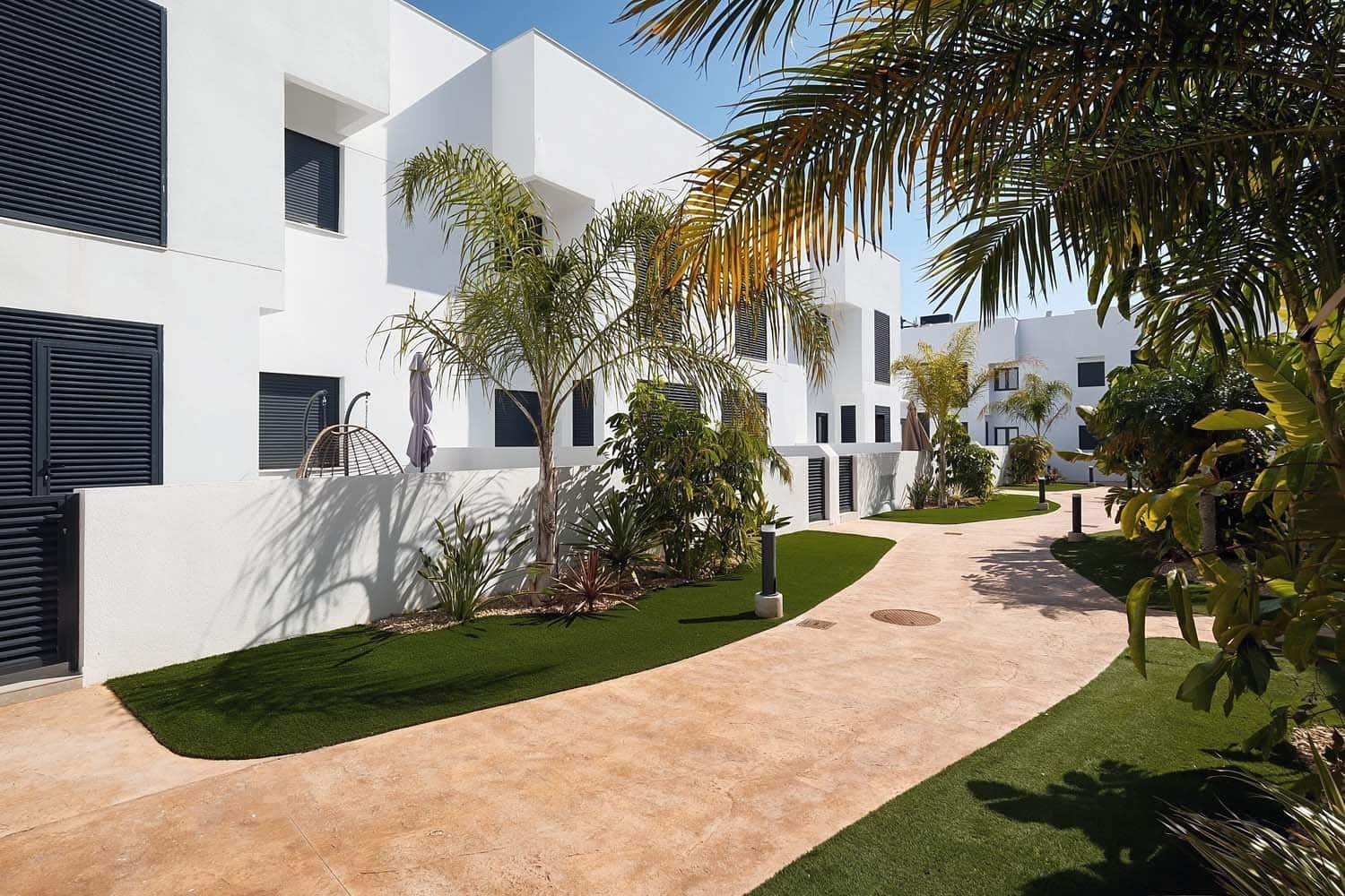 2 Zimmer Apartment zu verkaufen in Torre de la Horadada mit Garage - 319.900 € (Ref: 9547598)