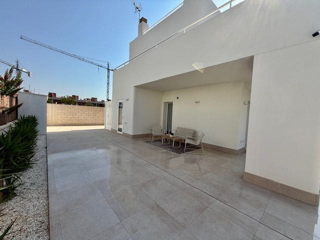 3 sypialnia Willa na sprzedaż w Pilar de la Horadada z basenem - 575 000 € (Ref: 9547600)