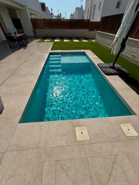 3 sypialnia Willa na sprzedaż w Pilar de la Horadada z basenem - 575 000 € (Ref: 9547600)