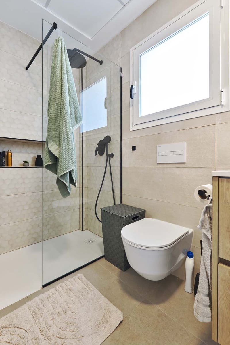 3 bedroom Villa for sale in Pilar de la Horadada with pool - € 566,500 (Ref: 9547600)