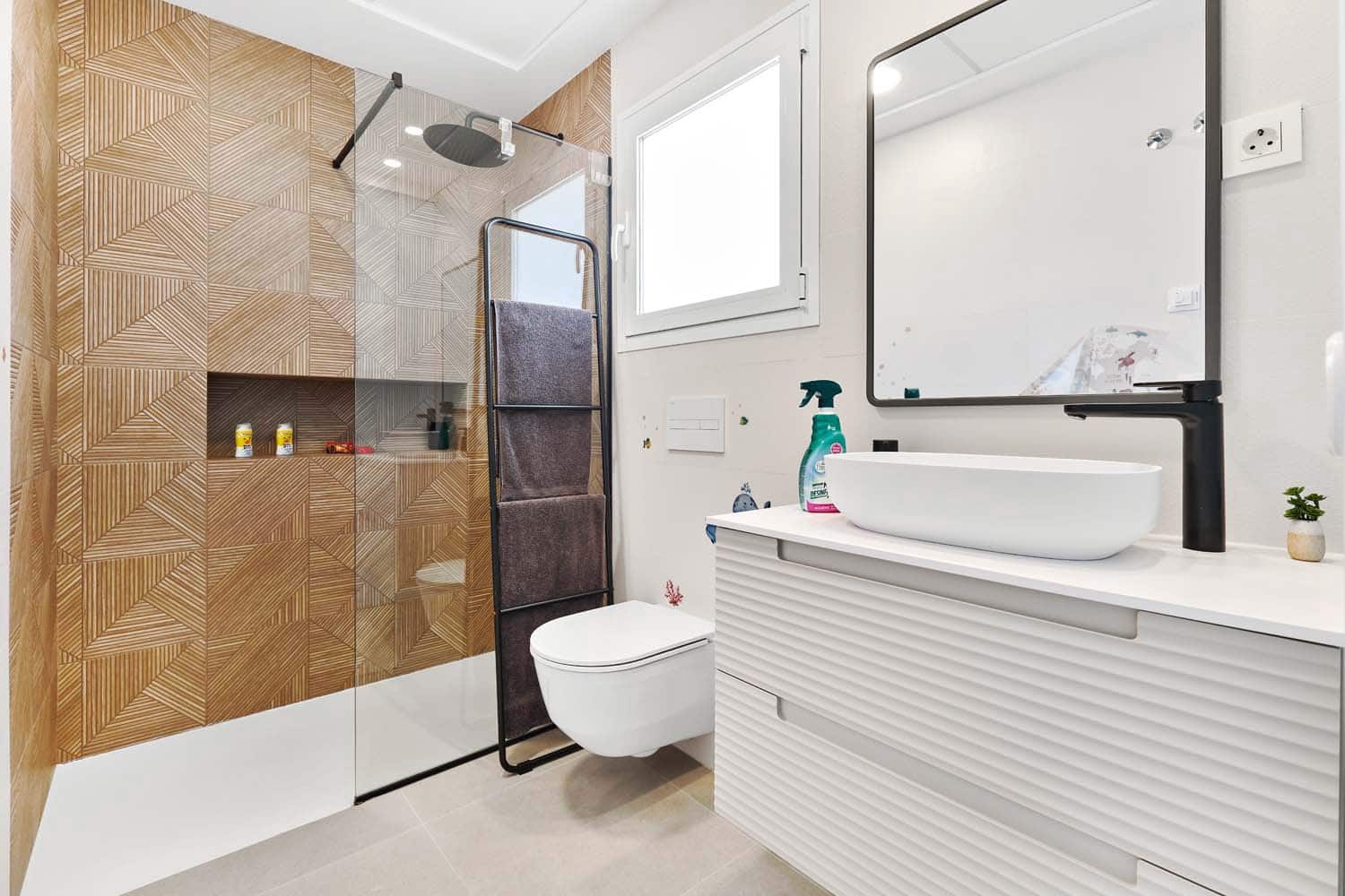 3 bedroom Villa for sale in Pilar de la Horadada with pool - € 566,500 (Ref: 9547600)