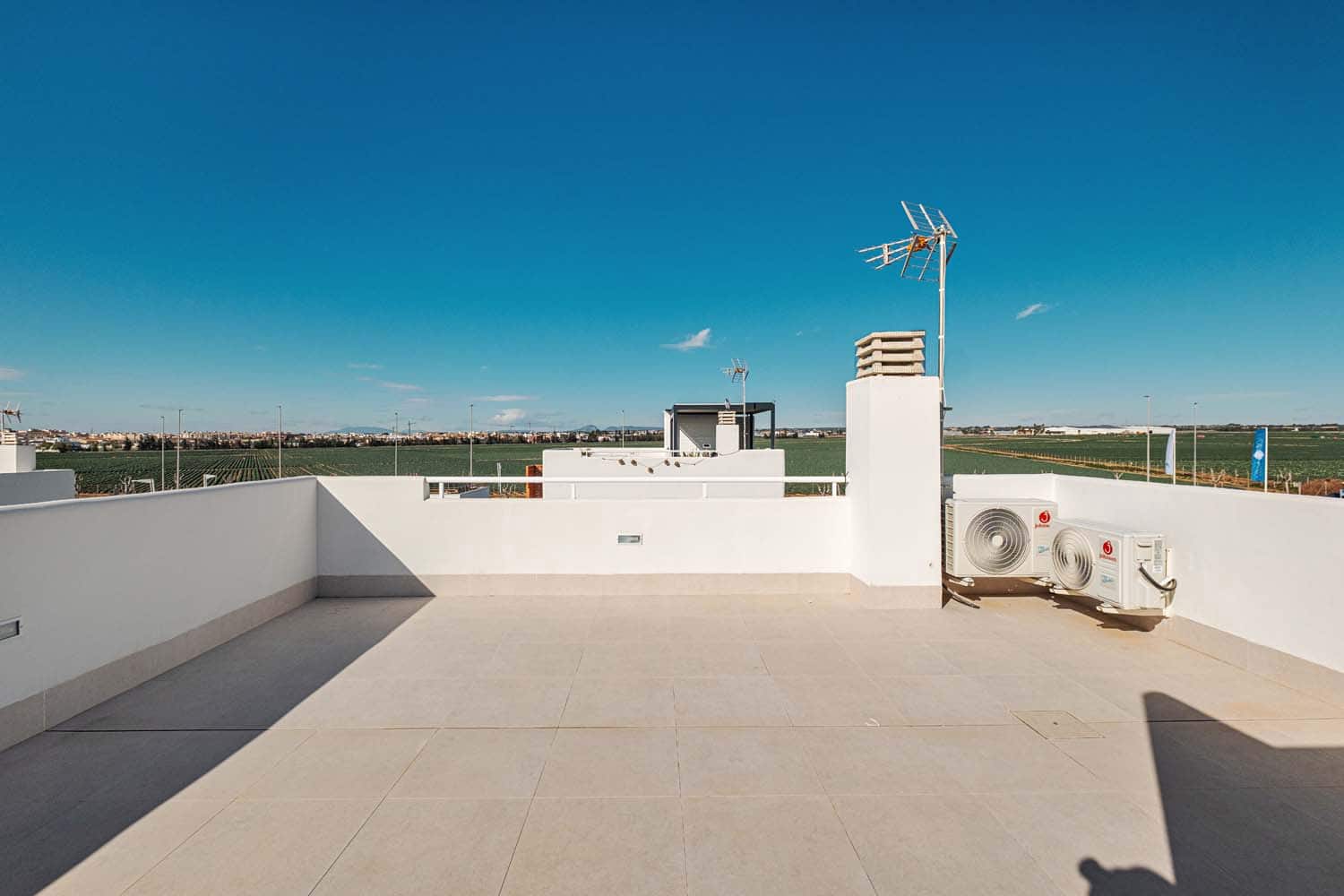 3 bedroom Villa for sale in Pilar de la Horadada with pool - € 566,500 (Ref: 9547600)