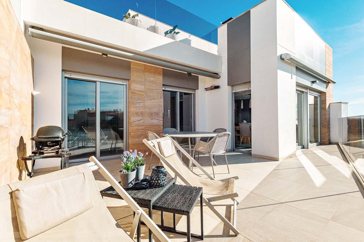 3 soverom Leilighet til salgs i Cabo Roig med garasje - € 725 000 (Ref: 9548598)