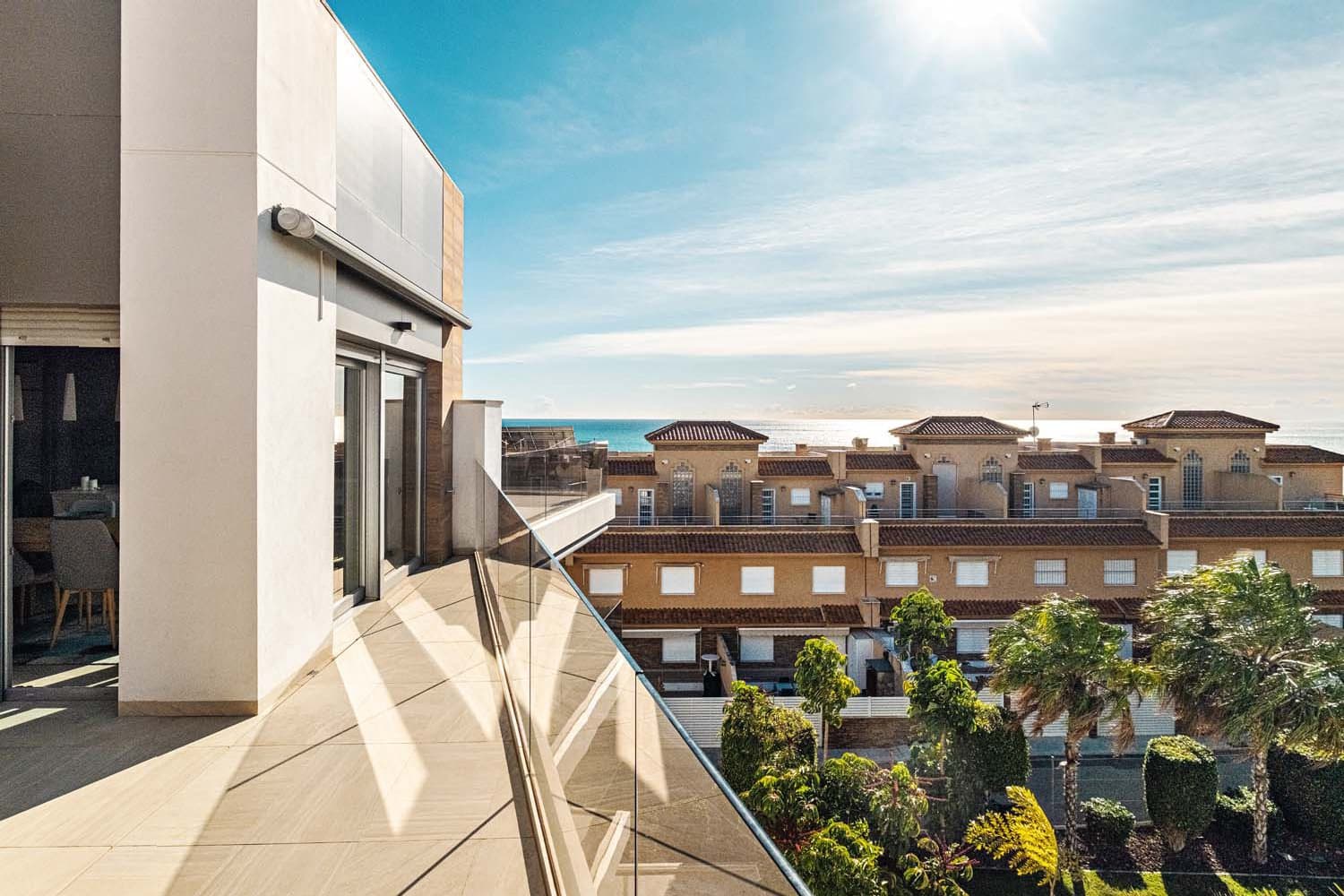 3 soverom Leilighet til salgs i Cabo Roig med garasje - € 725 000 (Ref: 9548598)