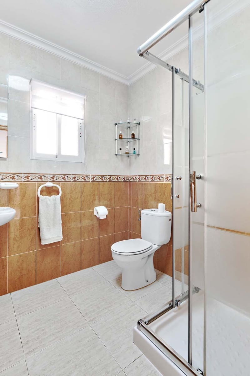 3 camera da letto Villa in vendita in Pinar de Campoverde con piscina - 255.000 € (Rif: 9579180)