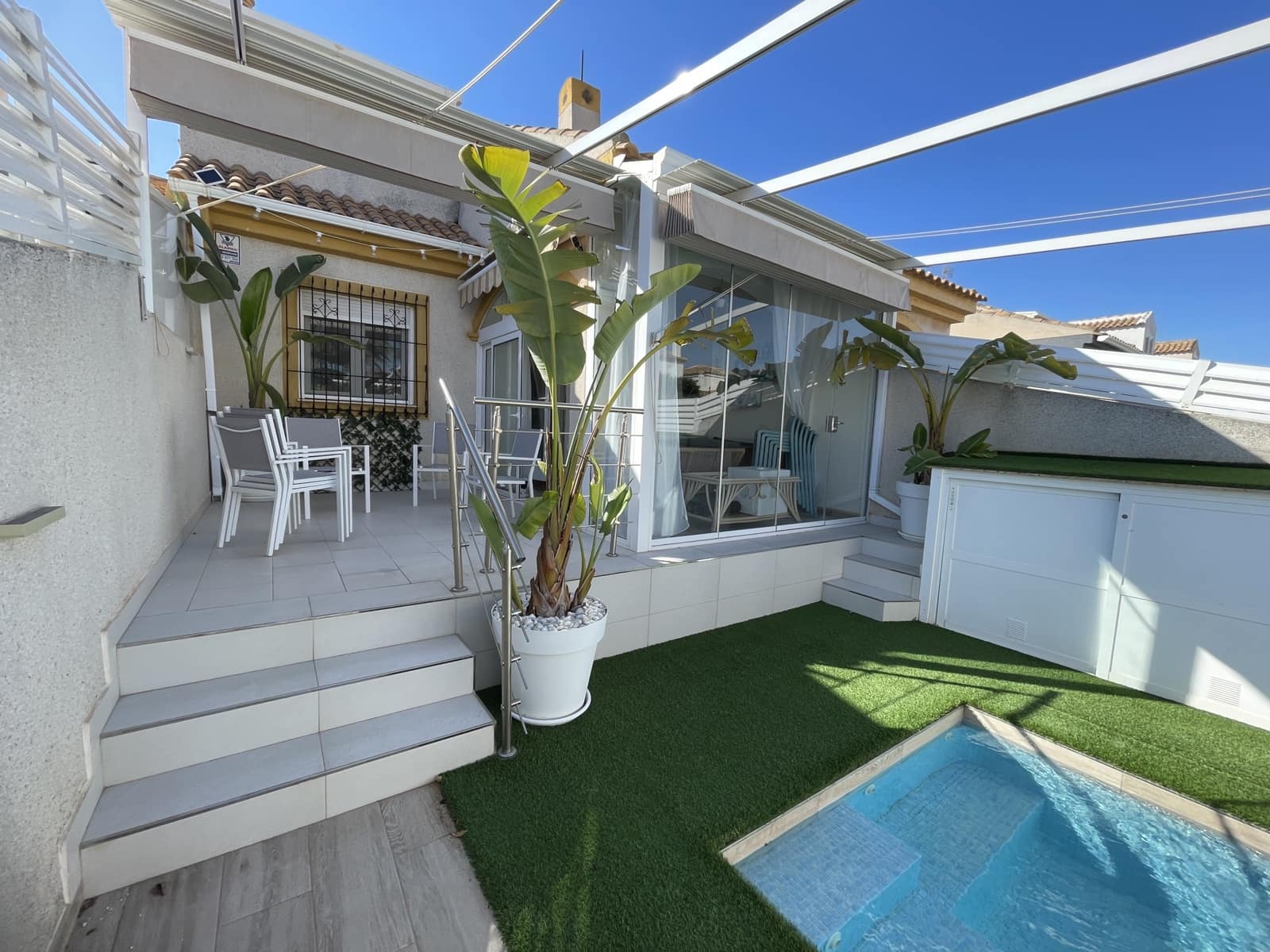 3 soveværelse Lejlighed til salg i Torre de la Horadada med swimmingpool - € 399.000 (Ref: 9582452)