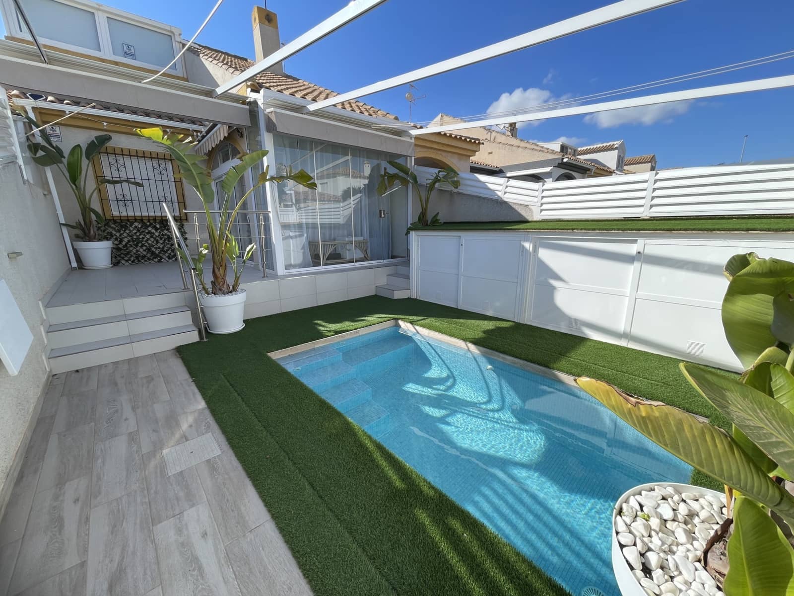 3 soveværelse Lejlighed til salg i Torre de la Horadada med swimmingpool - € 399.000 (Ref: 9582452)