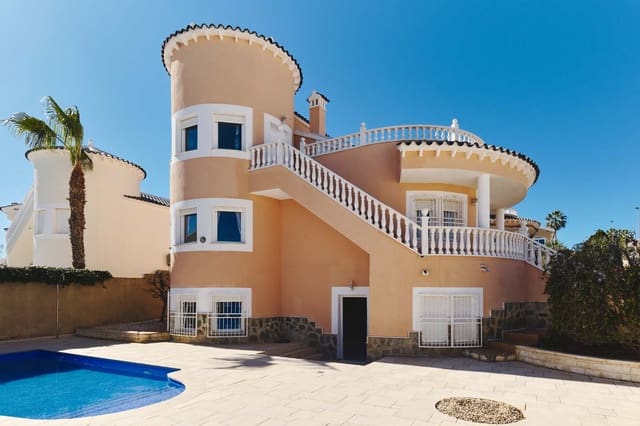 Chalet de 3 habitaciones en Pinar de Campoverde, Pilar de la Horadada en venta con piscina - 380.000 € (Ref: 9603034)