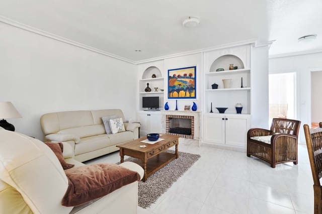 Chalet de 3 habitaciones en Pinar de Campoverde, Pilar de la Horadada en venta con piscina - 380.000 € (Ref: 9603034)