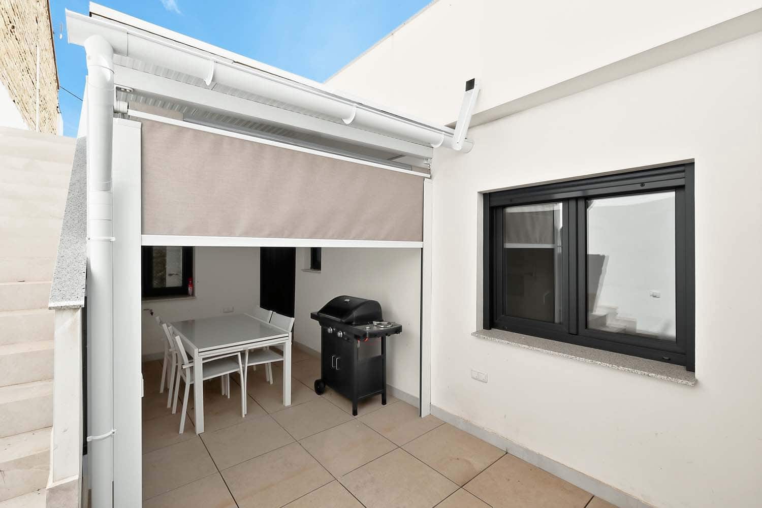 2 bedroom Townhouse for sale in Torre de la Horadada - € 299,000 (Ref: 9637227)