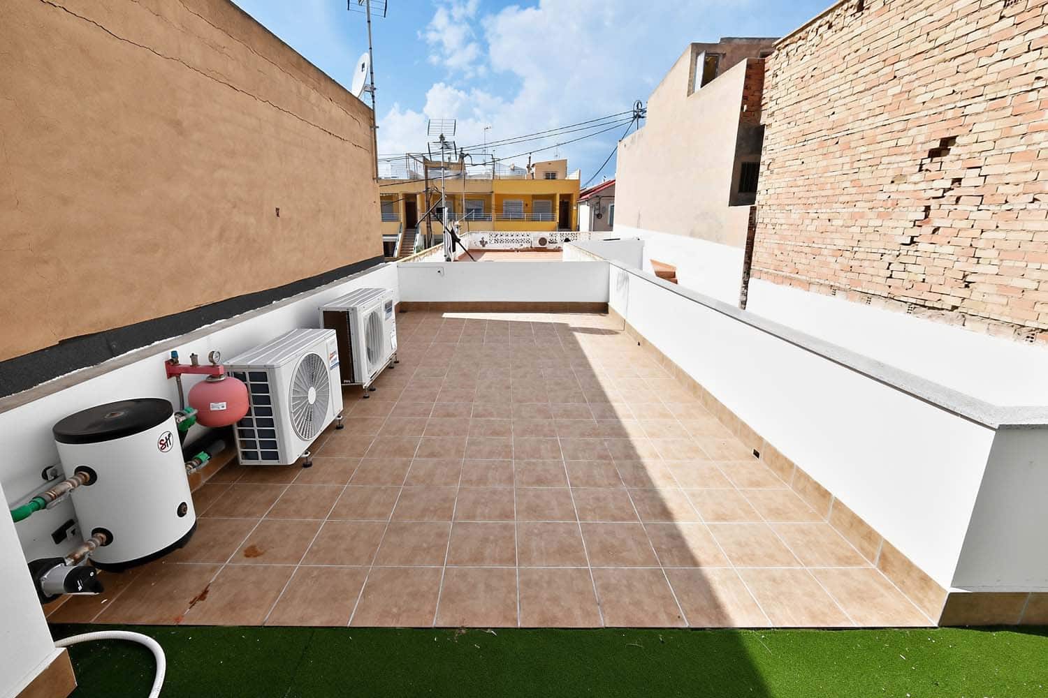 2 bedroom Townhouse for sale in Torre de la Horadada - € 299,000 (Ref: 9637227)