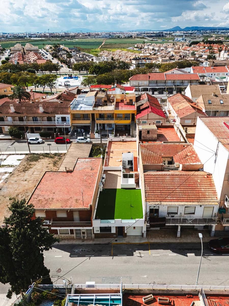 2 bedroom Townhouse for sale in Torre de la Horadada - € 299,000 (Ref: 9637227)