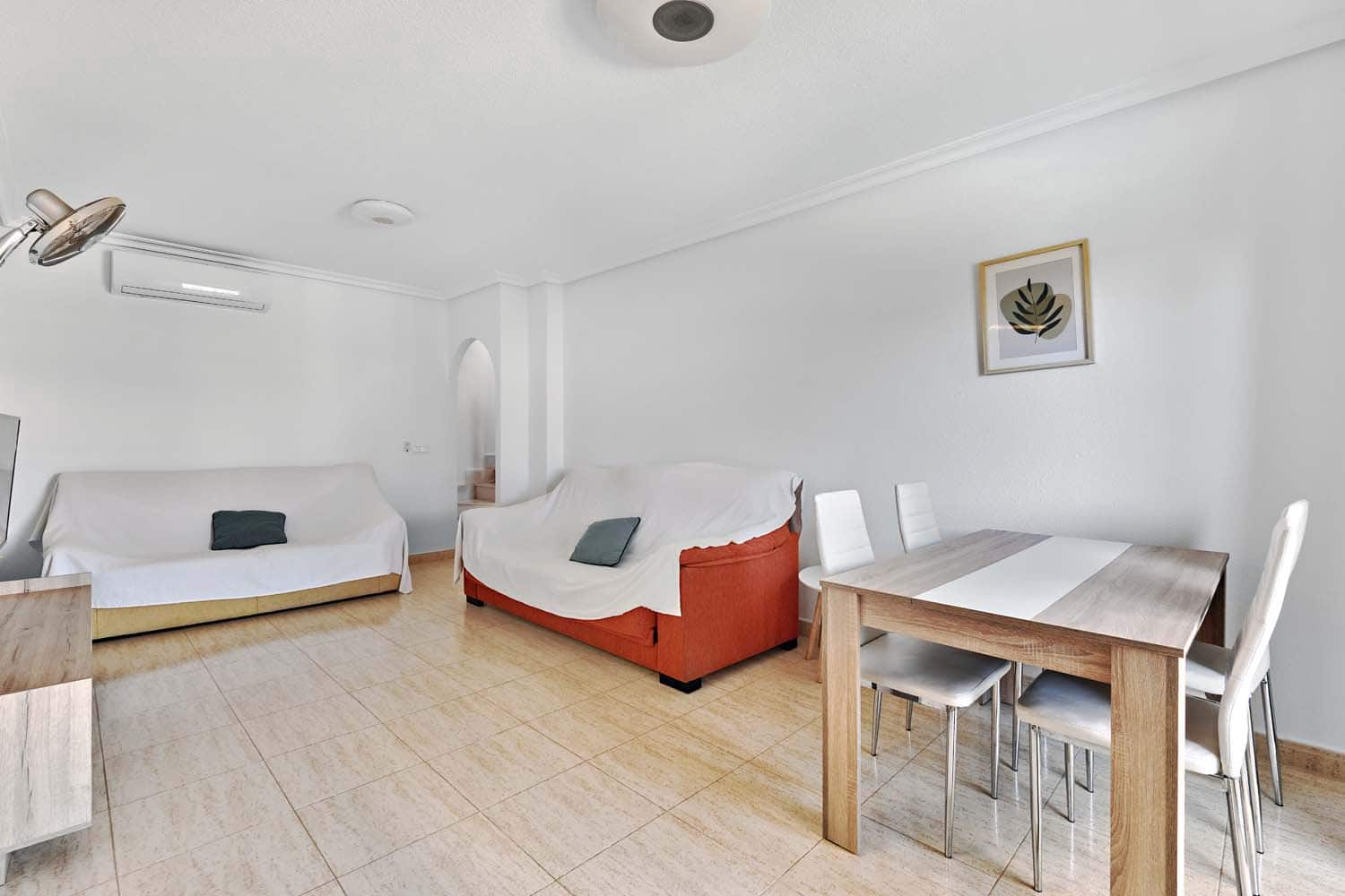 2 soveværelse Lejlighed til salg i Pilar de la Horadada med garage - € 220.000 (Ref: 9647862)