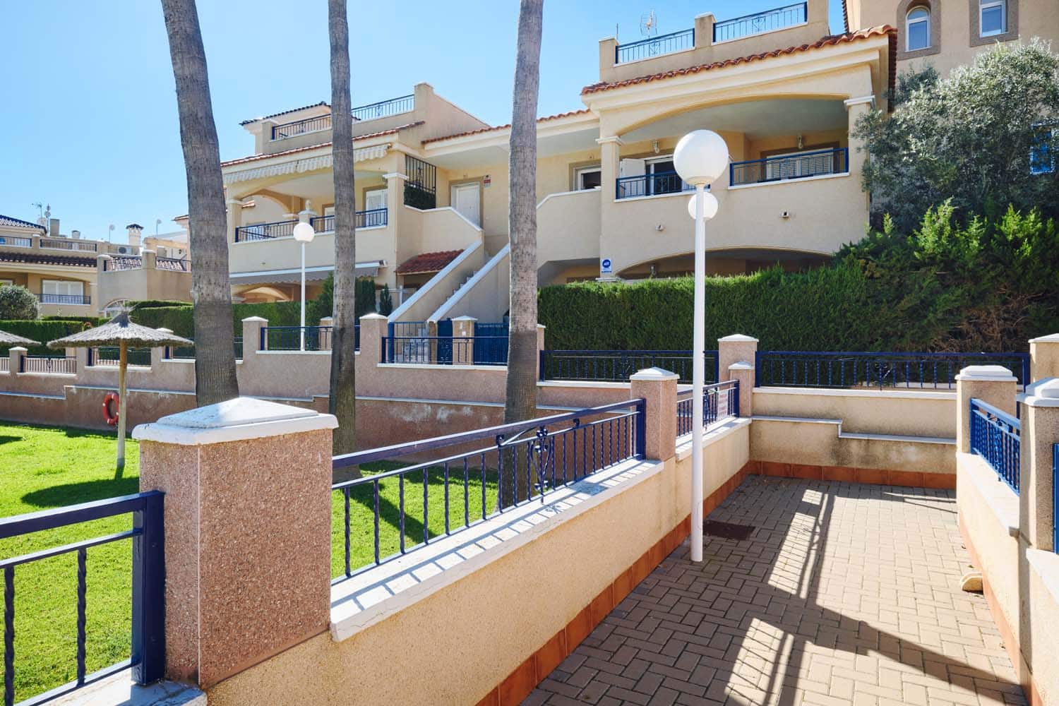 2 soveværelse Lejlighed til salg i Pilar de la Horadada med garage - € 220.000 (Ref: 9647862)