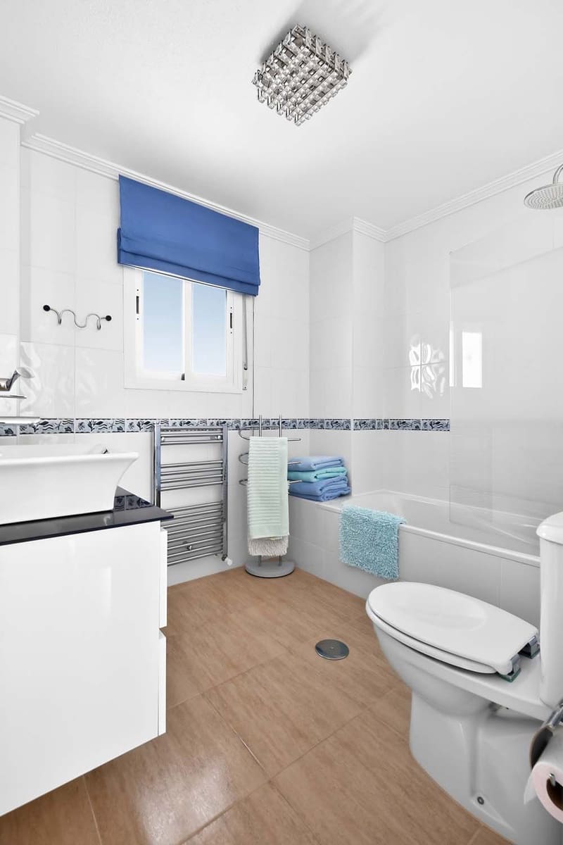 3 Zimmer Villa zu verkaufen in Pinar de Campoverde mit Pool - 374.950 € (Ref: 9671100)