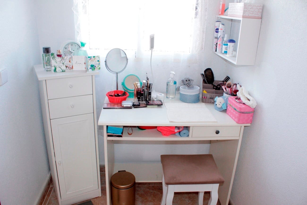 Pareado de 4 habitaciones en Torre de la Horadada en venta - 272.000 € (Ref: 9673949)