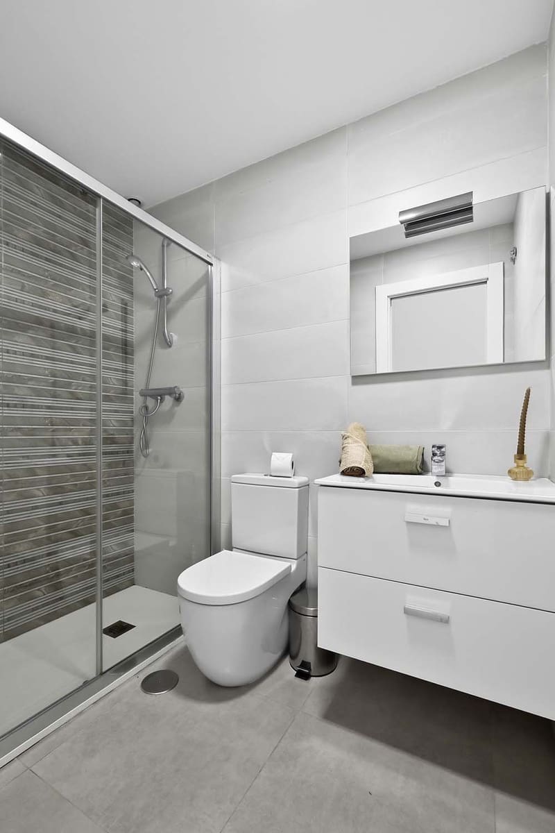 3 bedroom Apartment for sale in Torre de la Horadada - € 340,000 (Ref: 9679596)