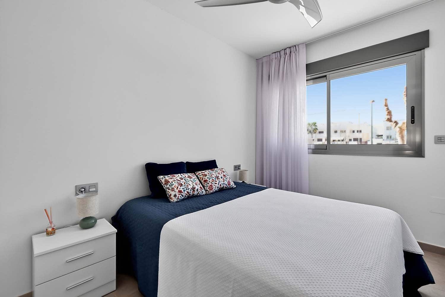 3 bedroom Apartment for sale in Torre de la Horadada - € 340,000 (Ref: 9679596)