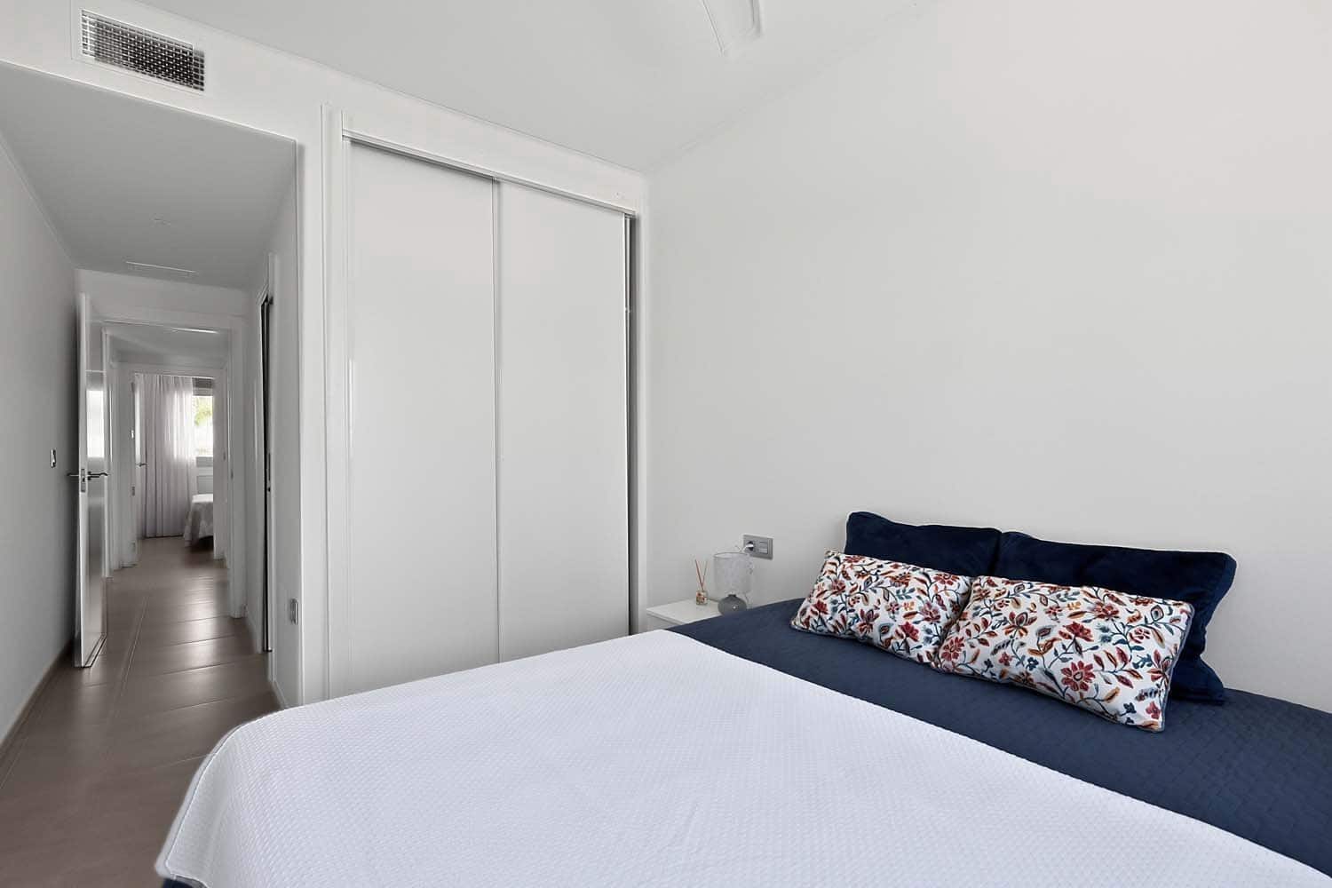 3 bedroom Apartment for sale in Torre de la Horadada - € 340,000 (Ref: 9679596)