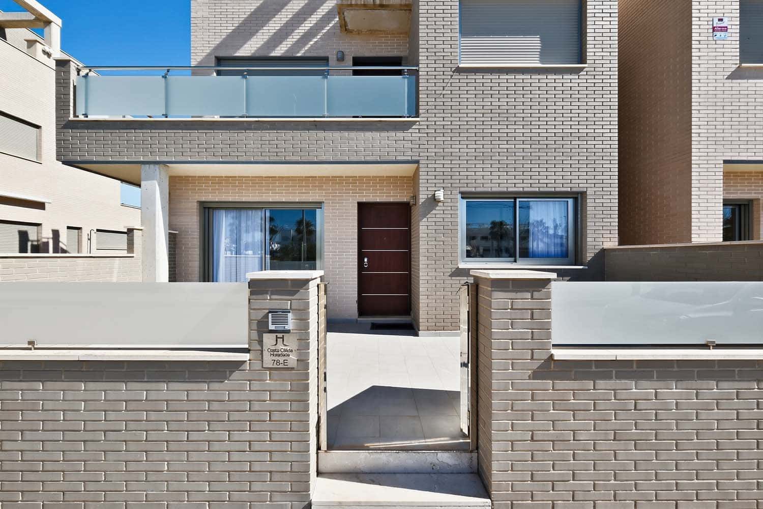 3 bedroom Apartment for sale in Torre de la Horadada - € 340,000 (Ref: 9679596)