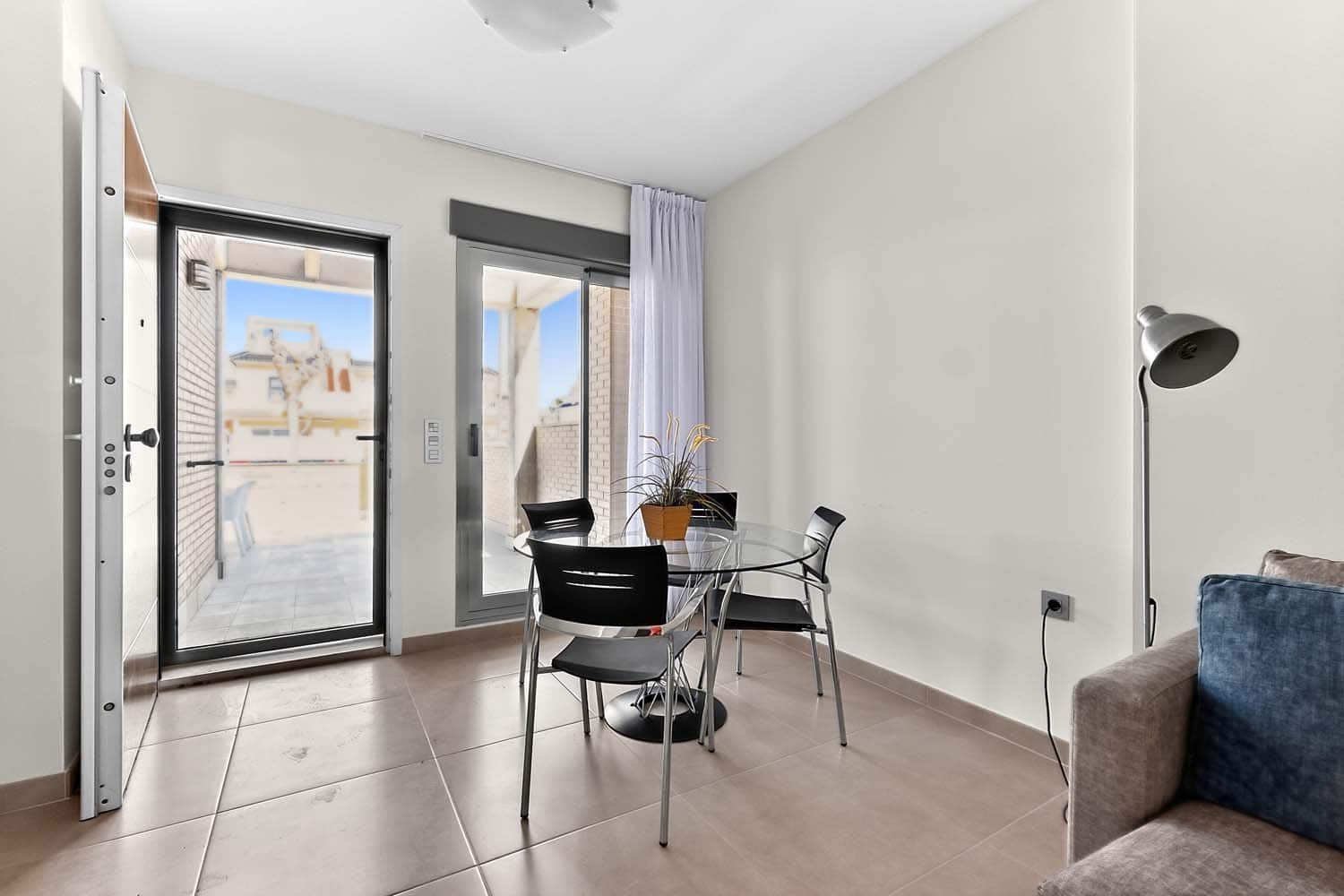 2 bedroom Apartment for sale in Torre de la Horadada - € 280,000 (Ref: 9679597)