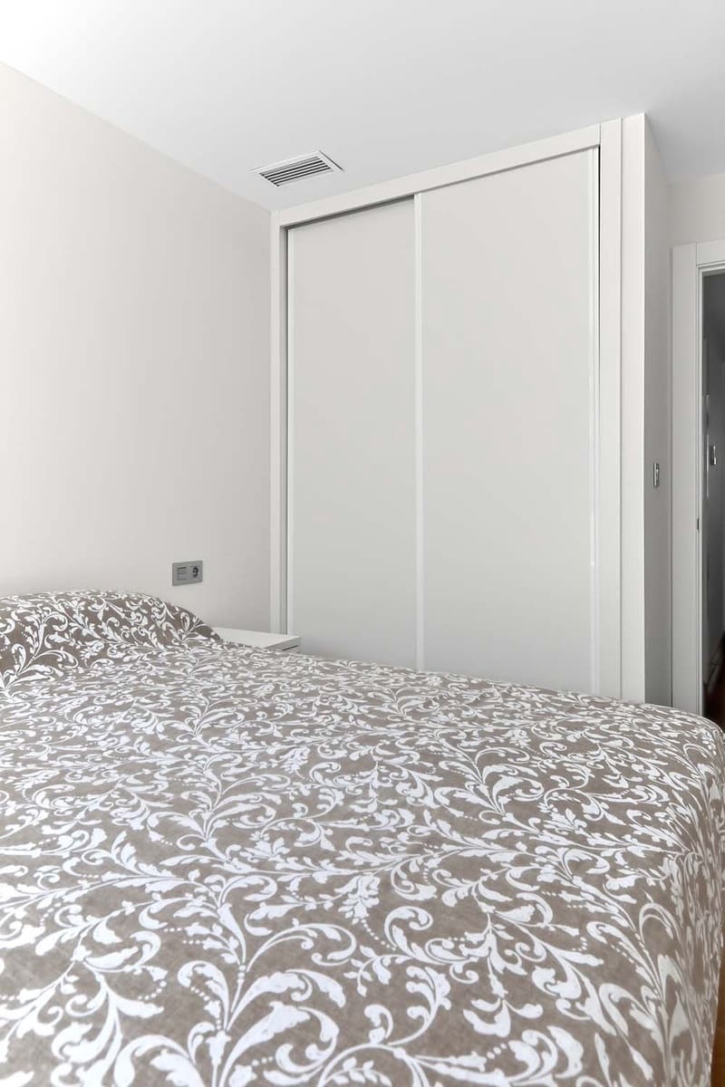 2 bedroom Apartment for sale in Torre de la Horadada - € 280,000 (Ref: 9679597)