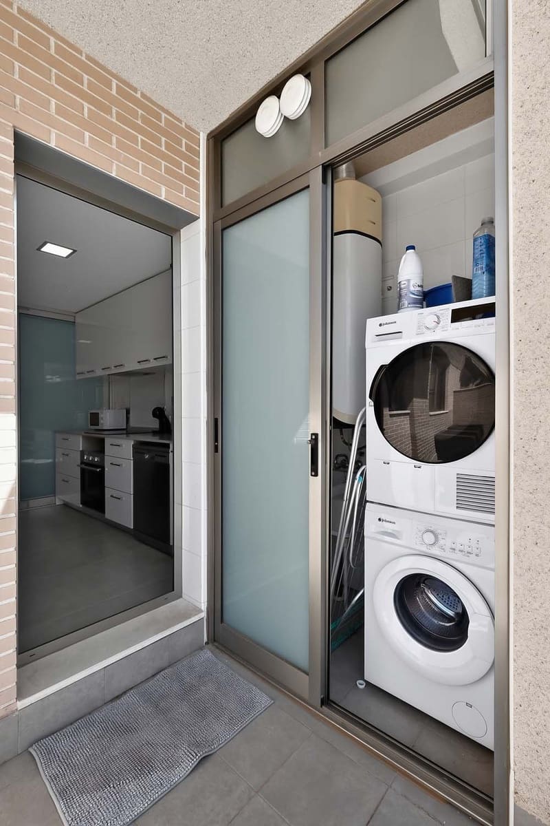 2 bedroom Apartment for sale in Torre de la Horadada - € 280,000 (Ref: 9679597)