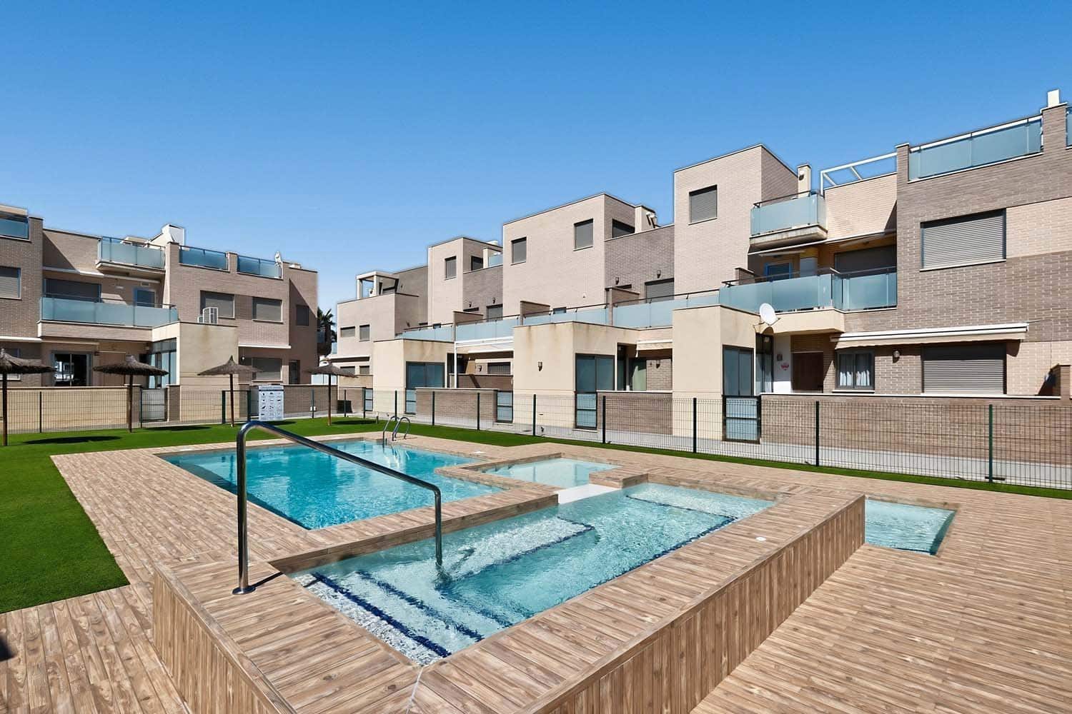 2 bedroom Apartment for sale in Torre de la Horadada - € 280,000 (Ref: 9679597)