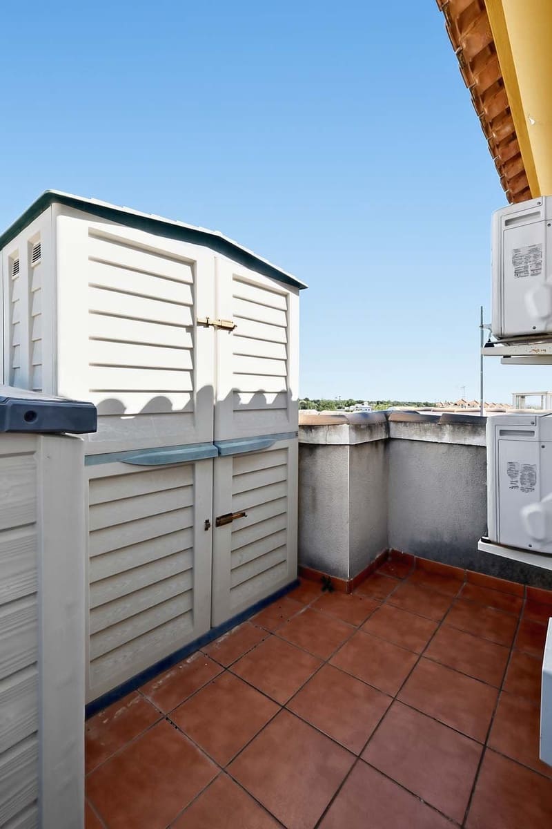 2 chambre Villa/Maison Semi-Mitoyenne à vendre à Pinar de Campoverde - 165 000 € (Ref: 9699261)