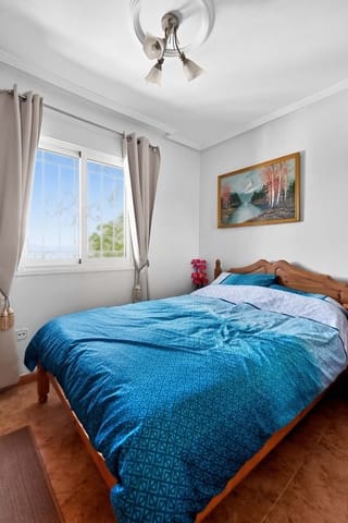 2 slaapkamer Halfvrijstaande villa te koop in Pinar de Campoverde, Pilar de la Horadada - € 165.000 (Ref: 9699261)