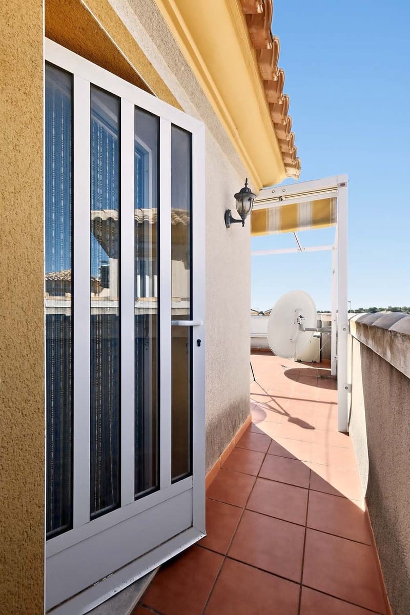 2 chambre Villa/Maison Semi-Mitoyenne à vendre à Pinar de Campoverde - 165 000 € (Ref: 9699261)