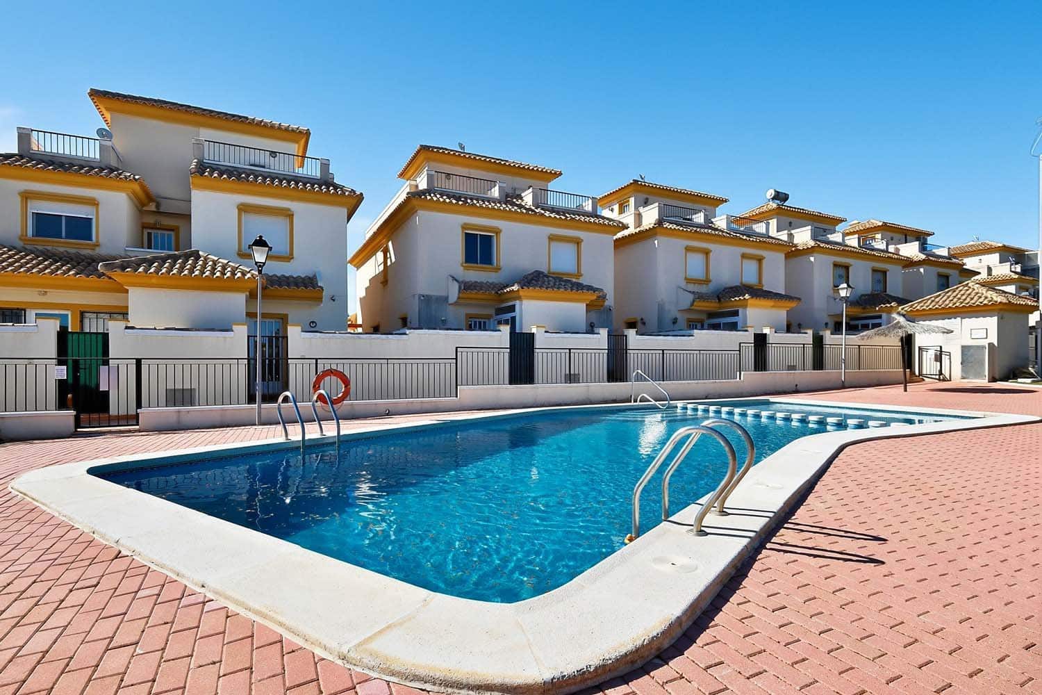 2 chambre Villa/Maison Semi-Mitoyenne à vendre à Pinar de Campoverde - 165 000 € (Ref: 9699261)