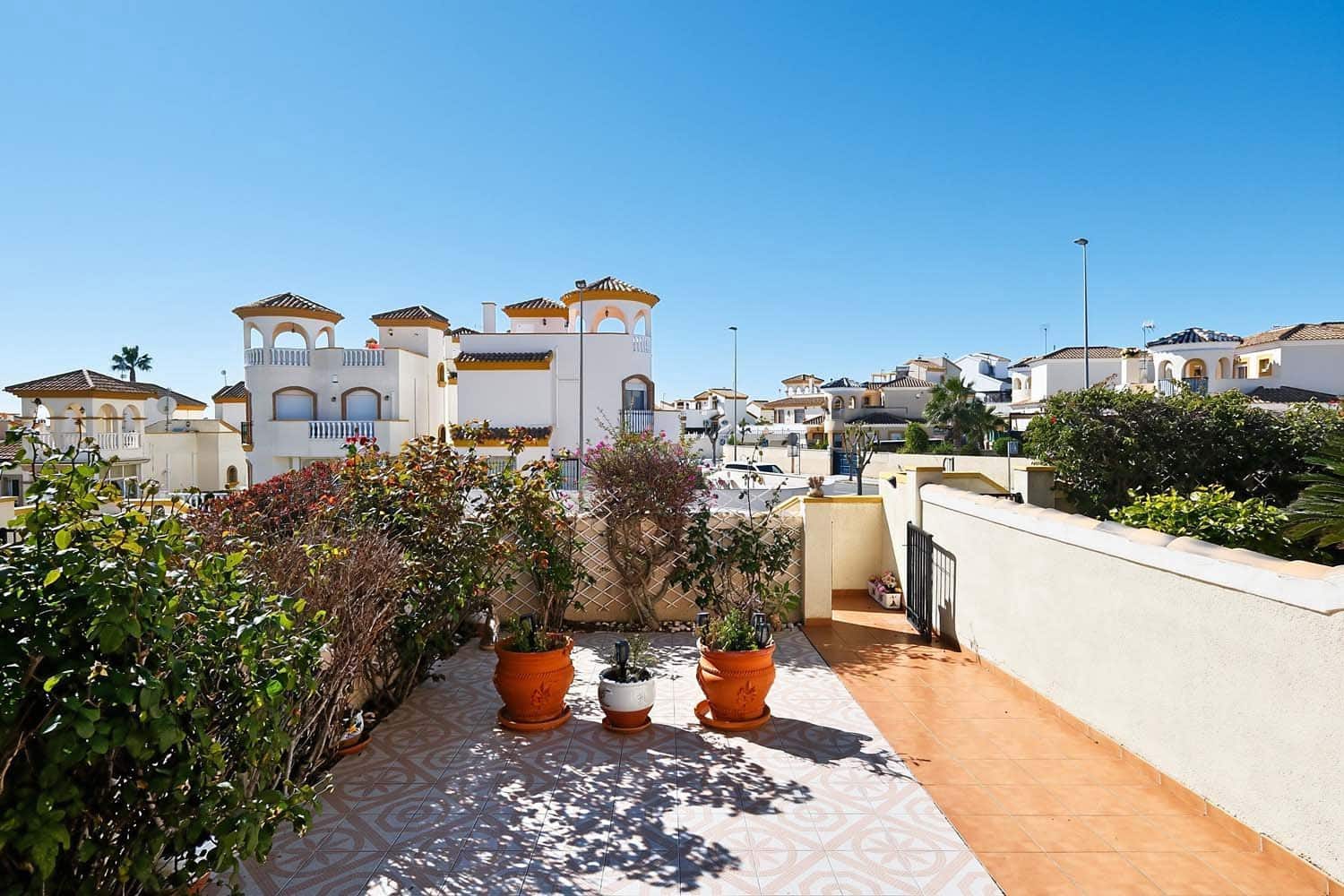 2 chambre Villa/Maison Semi-Mitoyenne à vendre à Pinar de Campoverde - 165 000 € (Ref: 9699261)