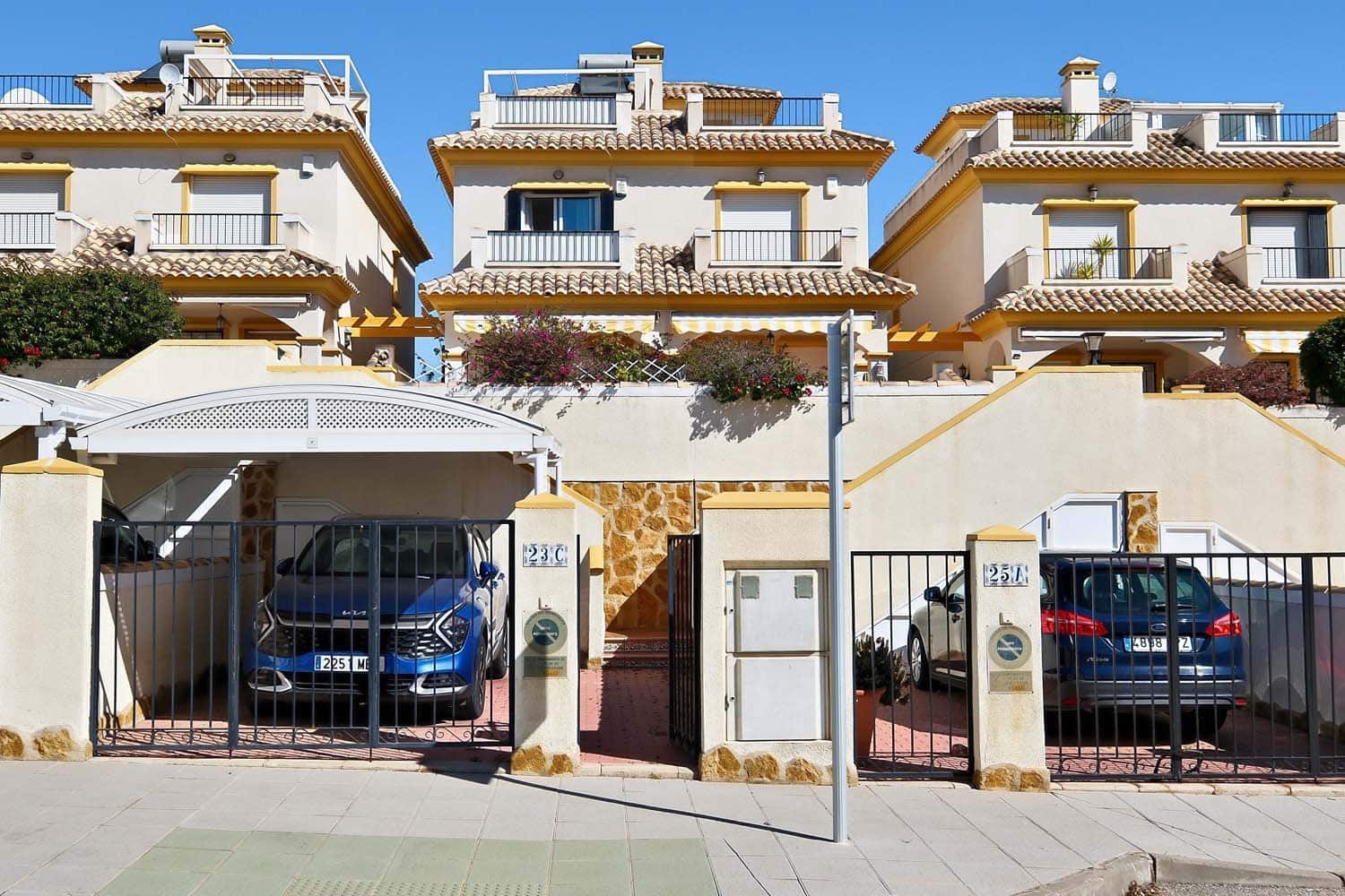 2 chambre Villa/Maison Semi-Mitoyenne à vendre à Pinar de Campoverde - 165 000 € (Ref: 9699261)