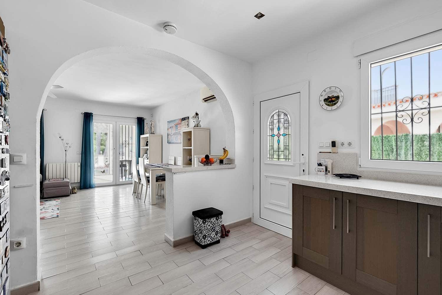 6 bedroom Villa for sale in Pinar de Campoverde with pool - € 525,000 (Ref: 9715365)