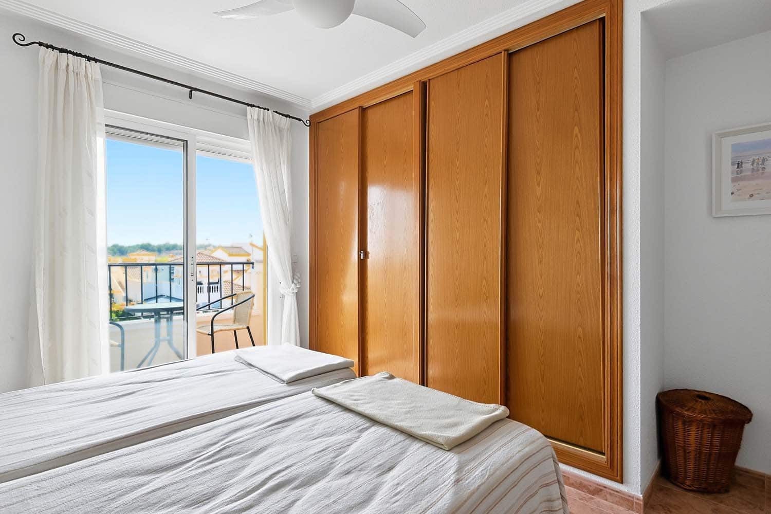 2 bedroom Semi-detached Villa for sale in Pinar de Campoverde - € 170,000 (Ref: 9722671)