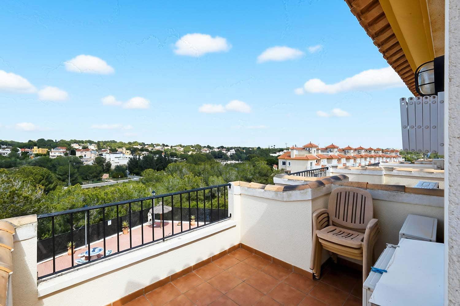 2 bedroom Semi-detached Villa for sale in Pinar de Campoverde - € 170,000 (Ref: 9722671)