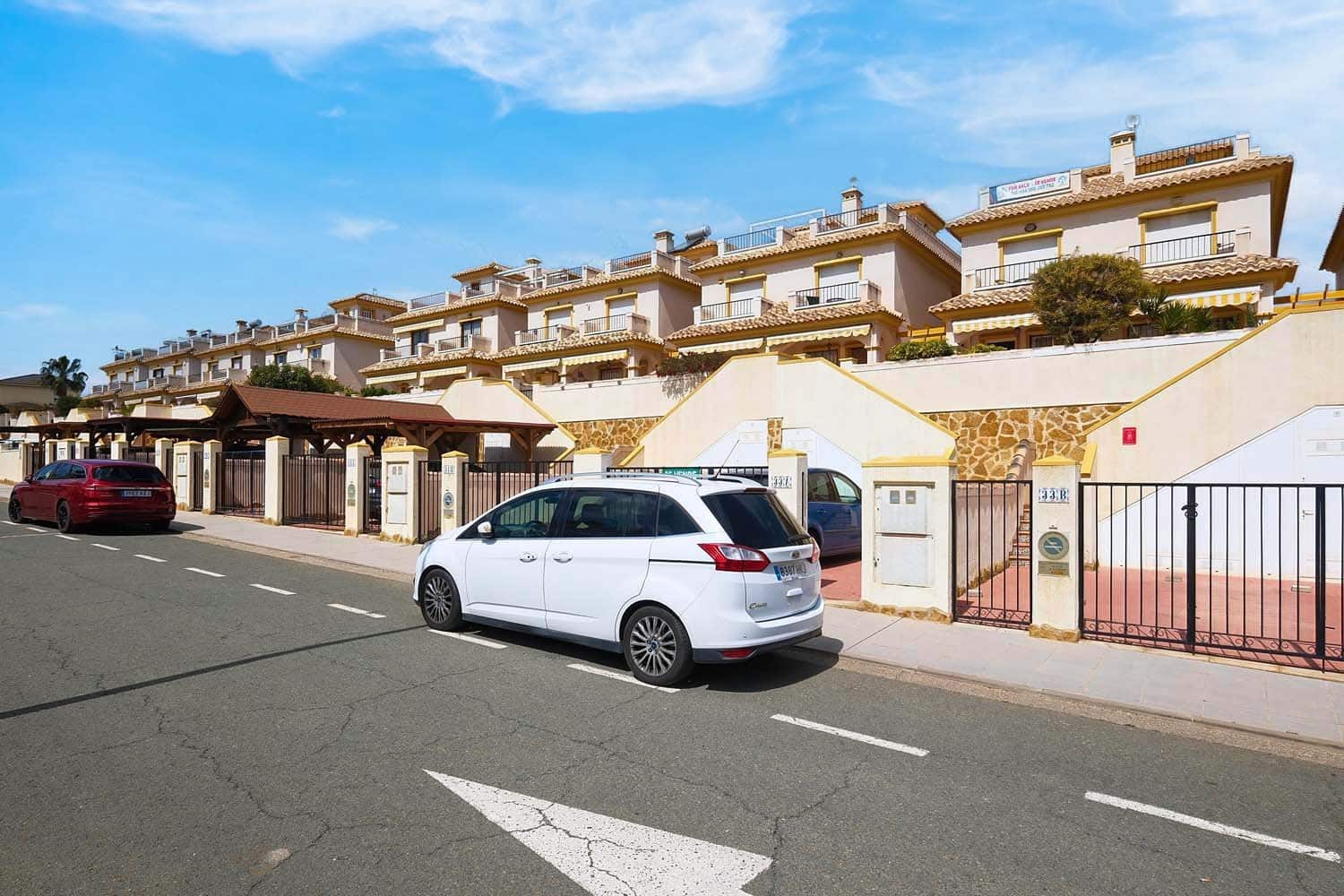 2 bedroom Semi-detached Villa for sale in Pinar de Campoverde - € 170,000 (Ref: 9722671)