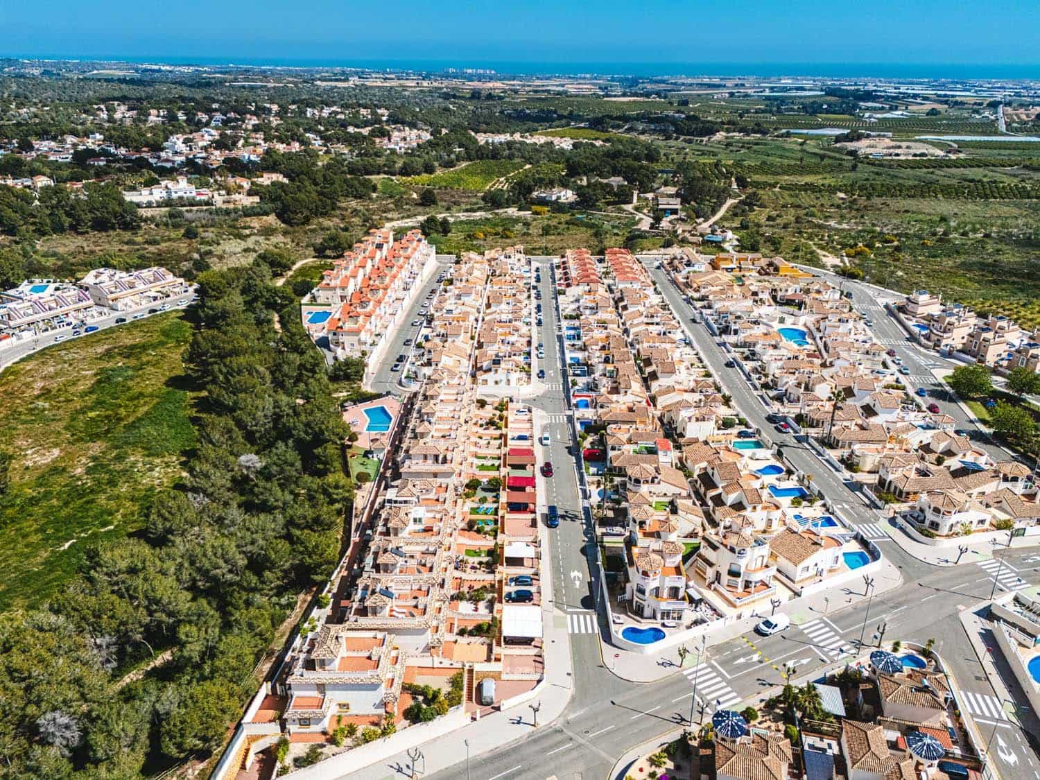 2 bedroom Semi-detached Villa for sale in Pinar de Campoverde - € 170,000 (Ref: 9722671)