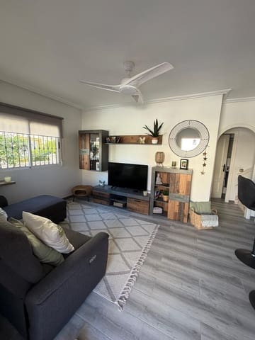 3 slaapkamer Halfvrijstaande villa te koop in Cabo Roig, Orihuela - € 260.000 (Ref: 9730178)