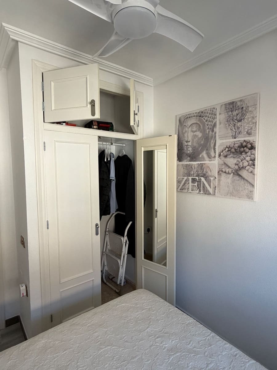 3 slaapkamer Halfvrijstaande villa te koop in Cabo Roig - € 260.000 (Ref: 9730178)