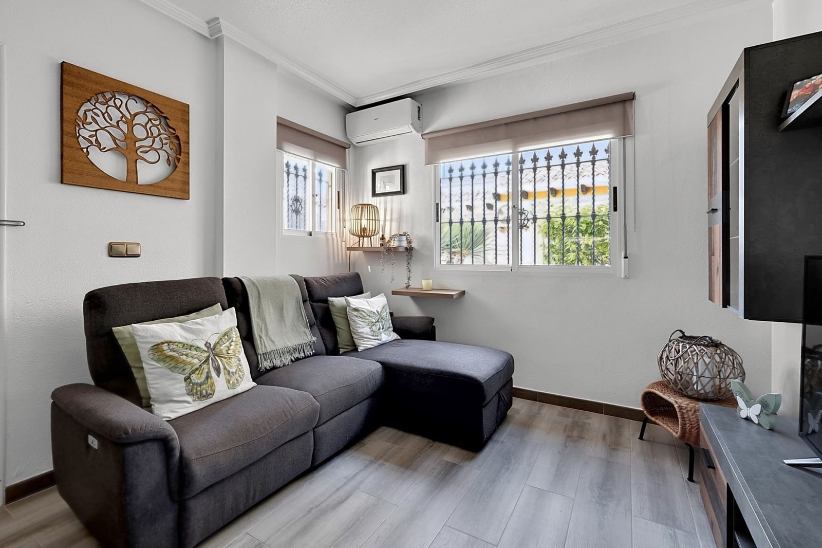 3 bedroom Semi-detached Villa for sale in Cabo Roig - € 260,000 (Ref: 9730178)