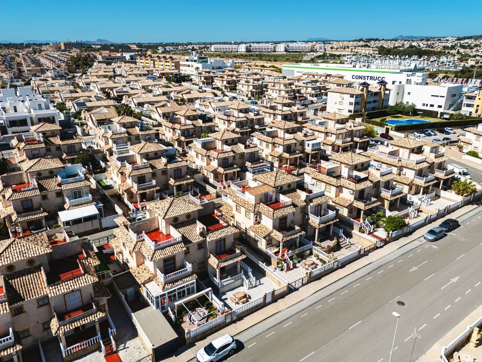 3 bedroom Semi-detached Villa for sale in Cabo Roig - € 260,000 (Ref: 9730178)