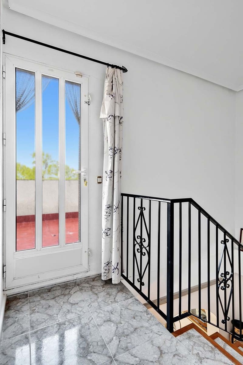 3 Zimmer Villa zu verkaufen in Pinar de Campoverde mit Pool - 299.950 € (Ref: 9730688)